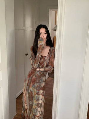 VILZSTUDIOS Brown Abstract Print Long Sleeve Dress