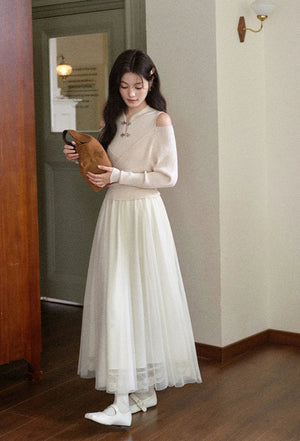 VILZSTUDIOS Beige Chinese Style Off-Shoulder Sweater