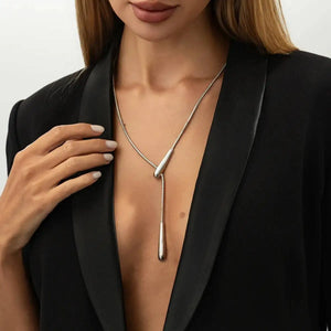 VILZSTUDIOS Elegant & Smooth Water Drop Pendant Necklace