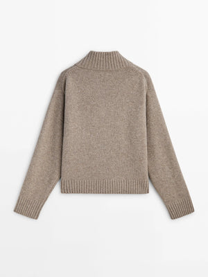 VILZSTUDIOS French Casual V-Neck Sweater