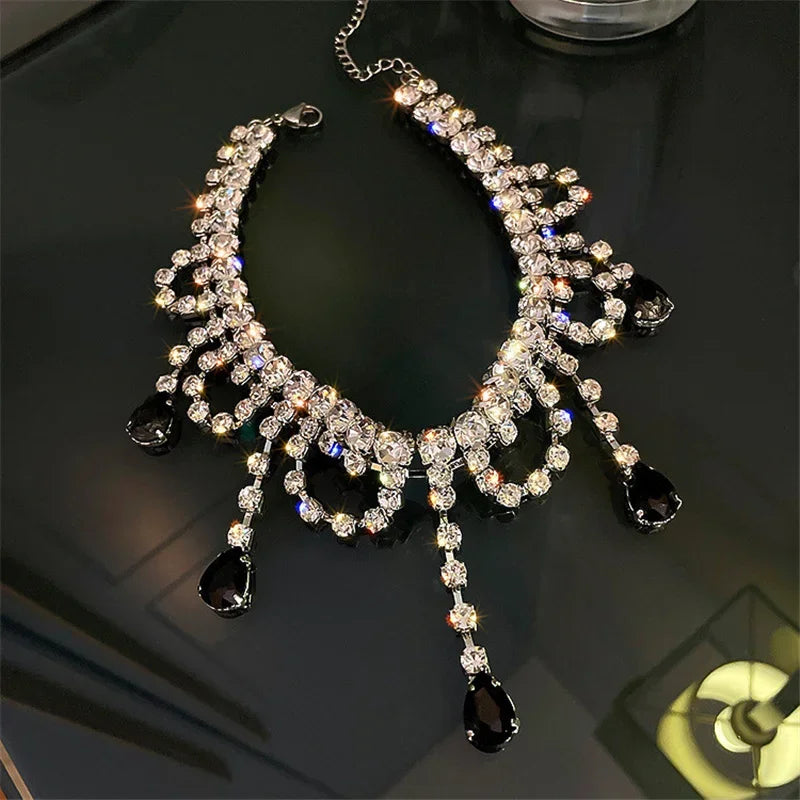 VILZSTUDIOS Black Water Drop Crystal Choker Necklace