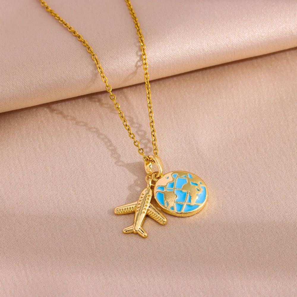 VILZSTUDIOS Fly Plane Pendant Necklace