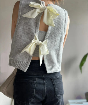 VILZSTUDIOS Cozy Bows Sleeveless Sweater