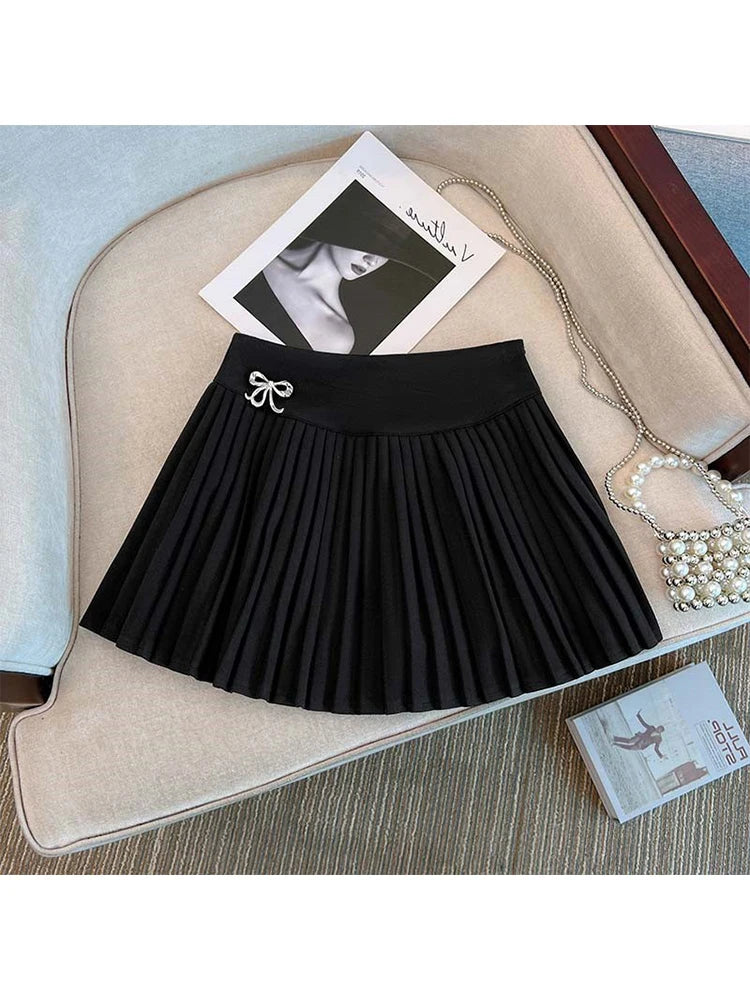 VILZSTUDIOS Elegant Pleated A-Line Mini Skirt