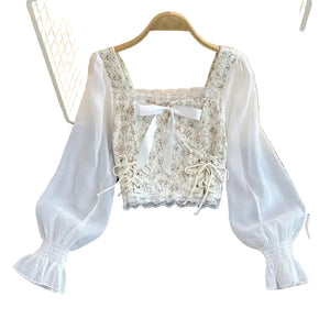 VILZSTUDIOS Chic Floral Lace Crop Top