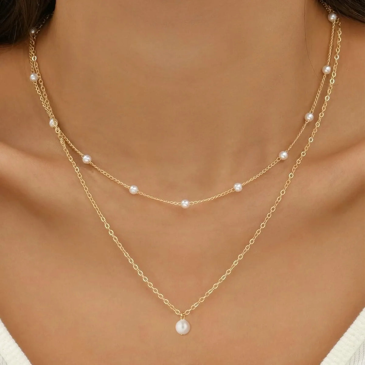 VILZSTUDIOS Gold Pearl Necklace