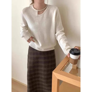 VILZSTUDIOS Elegant Asymmetrical Neck Knitted Sweater