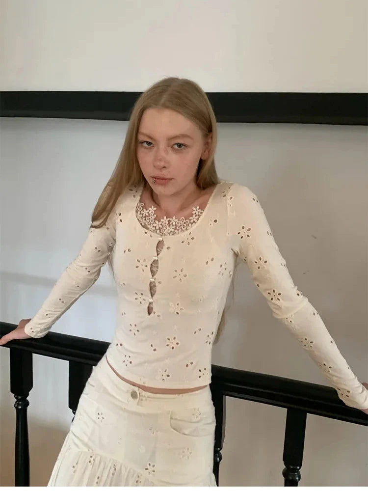 VILZSTUDIOS White Lace Embroidered High Waist Skirt
