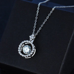 VILZSTUDIOS Moissanite Pendant Necklace