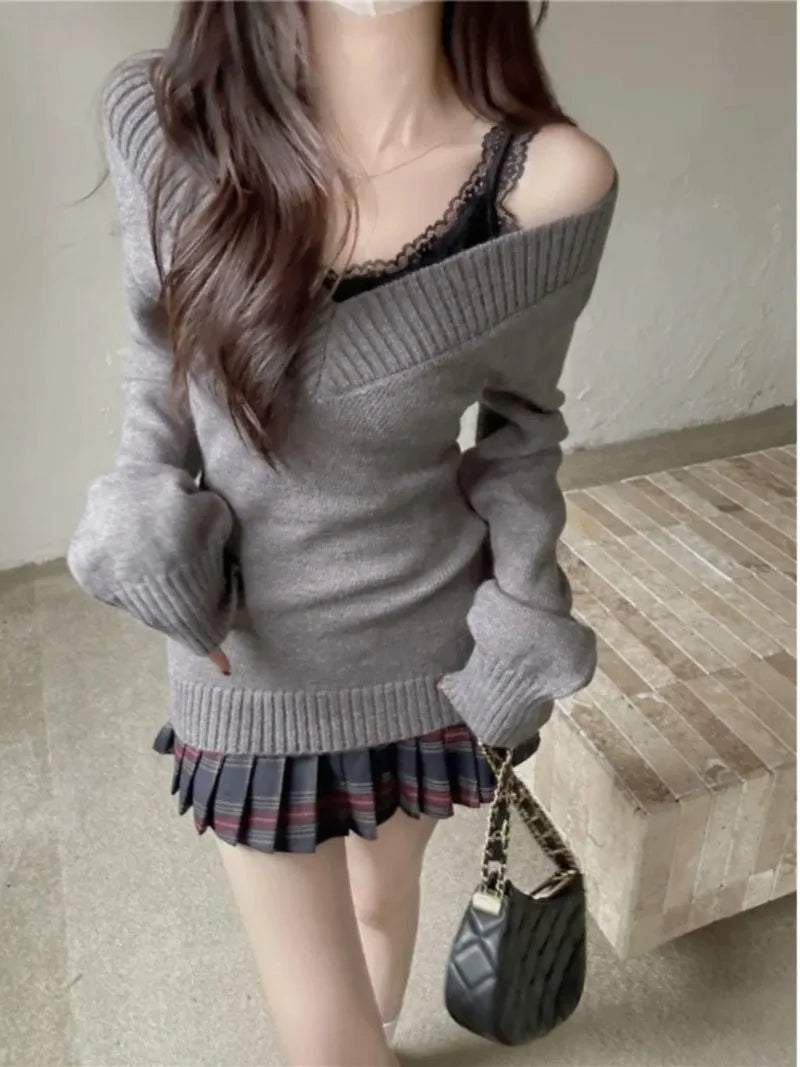 VILZSTUDIOS Cozy V-Neck Knit Sweater