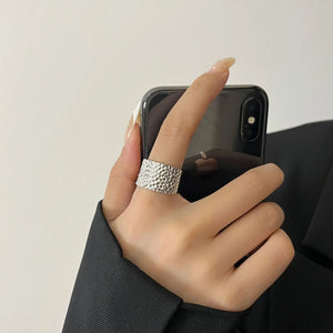 VILZSTUDIOS Chunky Irregular Geometric Open Finger Ring