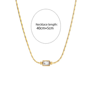 VILZSTUDIOS Luxurious Square Crystal Pendant Necklace