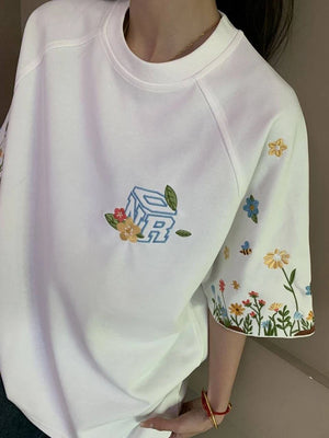VILZSTUDIOS Flowers Embroidery Loose T-Shirt