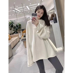 VILZSTUDIOS Cozy Wool Knit Round Neck Sweater