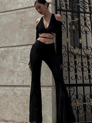 VILZSTUDIOS Sleek Black Lace-Up V-Neck Crop Top