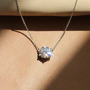 VILZSTUDIOS Simple Stylish Round Cubic Zircon Pendant Necklace
