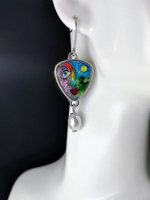 VILZSTUDIOS Ethnic Style Carved Pearl Earring
