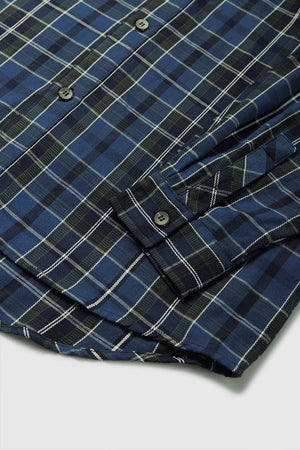 VILZSTUDIOS Classic Oversized Plaid Shirt