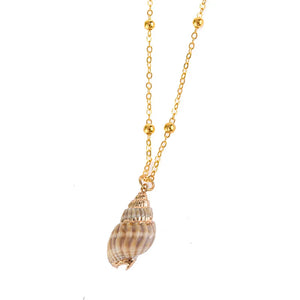 VILZSTUDIOS Natural Boho Shell Pendant Necklace