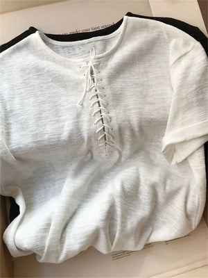 VILZSTUDIOS Lace-Up Solid Color T-Shirt