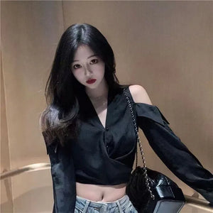 VILZSTUDIOS Chic Hollow Out Off-Shoulder Cropped Shirt