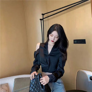 VILZSTUDIOS Chic Hollow Out Off-Shoulder Cropped Shirt