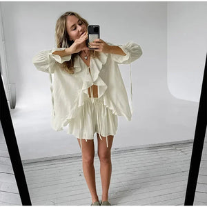 VILZSTUDIOS Chic White Linen Lace-Up Shirt