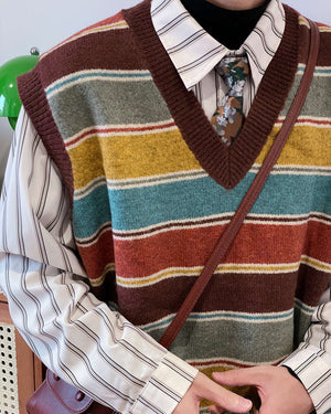 VILZSTUDIOS Striped knit vest from VILZSTUDIOS suitable for layering