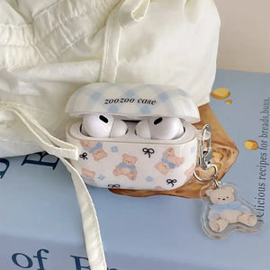 VILZSTUDIOS adorable bear and bow airpods case