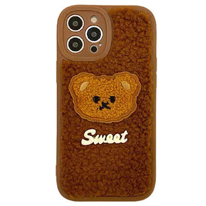 VILZSTUDIOS Cute bear iPhone case for stylish protection