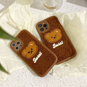 VILZSTUDIOS Cute bear iPhone case for stylish protection