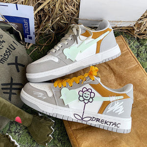 VILZSTUDIOS Stylish floral low-top sneakers for casual wear