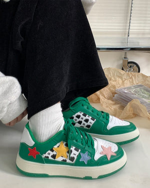 VILZSTUDIOS Aesthetic sneakers with shooting star design