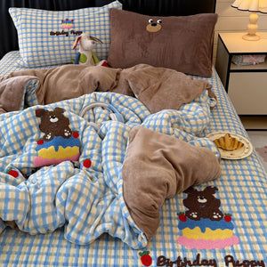 VILZSTUDIOS Multicolor check and stripe fleece bedding set with cartoon animal appliqués