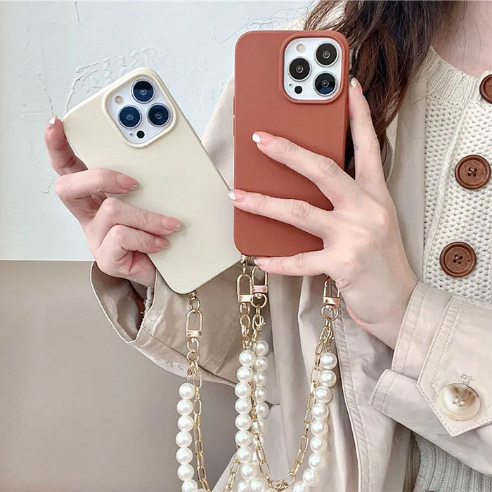 VILZSTUDIOS Stylish phone case with pearl chain design