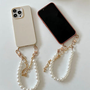 VILZSTUDIOS Stylish phone case with pearl chain design