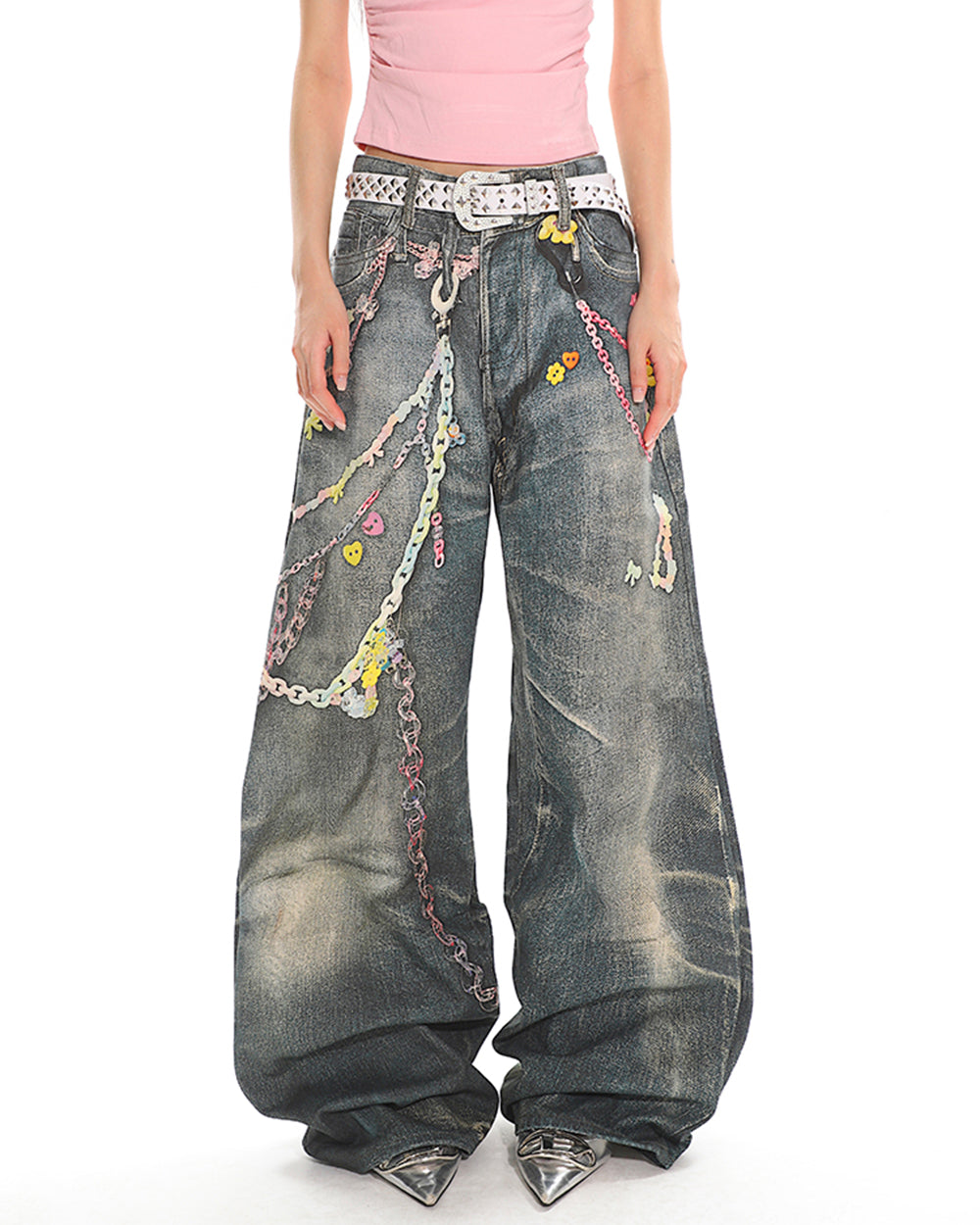 VILZSTUDIOS Baggy jeans with printed chains and charms for streetwear fashion