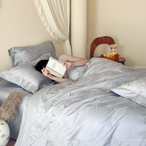 VILZSTUDIOS cream or pale gray bamboo and butterfly embroidered satin bedding set with flanged borders