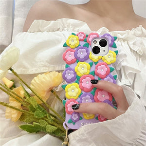 VILZSTUDIOS Floral design iPhone case