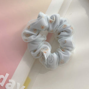 VILZSTUDIOS Floral textured scrunchie for hair styling