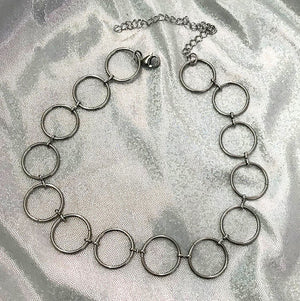 VILZSTUDIOS Fashionable O-ring choker accessory