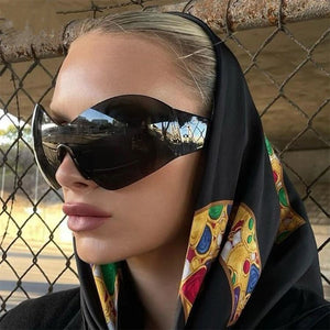 VILZSTUDIOS Stylish oversized sunglasses for a trendy look