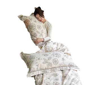 VILZSTUDIOS Earthy and soft lilac botanical duvet cover set with contrast-piped flange pillowcases