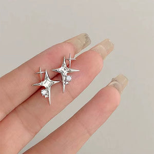 VILZSTUDIOS Stylish earrings for a trendy look