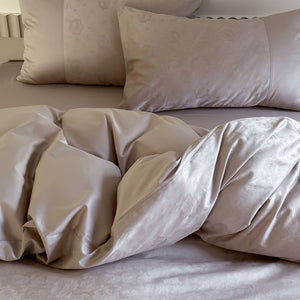 VILZSTUDIOS champagne floral damask jacquard bedding set with paneled pillowcases