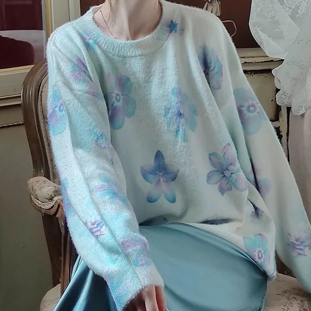 VILZSTUDIOS Knit pullover with floral design by VILZSTUDIOS