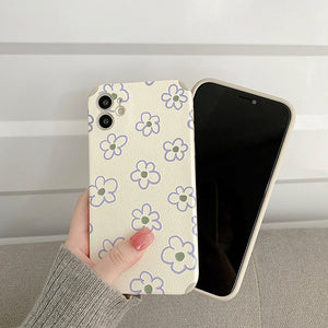 VILZSTUDIOS Floral pattern phone case for stylish protection