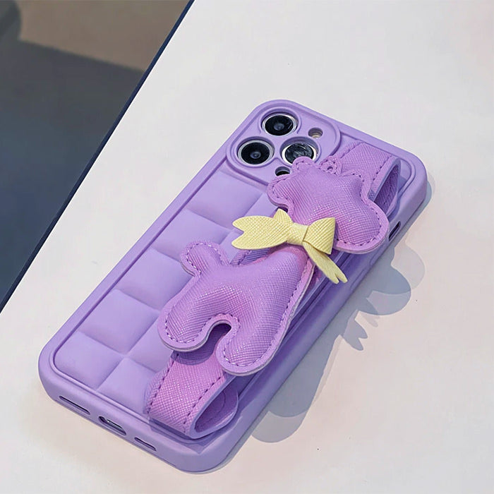 VILZSTUDIOS Stylish iPhone case featuring a giraffe design