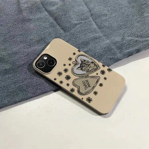 VILZSTUDIOS Cat heart locket phone case design