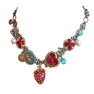 VILZSTUDIOS Charming heart clock pendant necklace with detailed charms